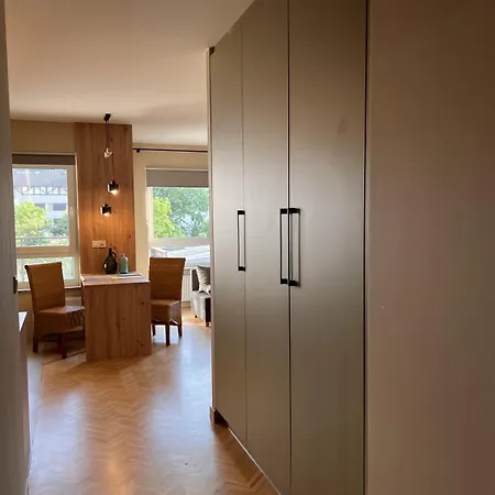 - Kawalerka Na Gorczynie I Parking Apartment Poznan